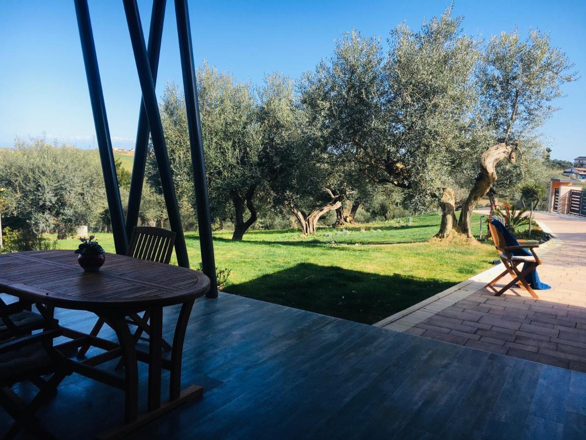 Villa Di Carlone Pianella  エクステリア 写真